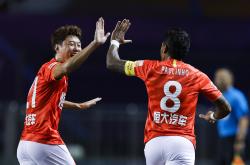 开云平台-恒大俱乐部主场告捷，赢得连胜纪录