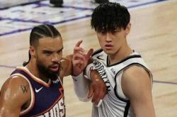 开云官网-关于热火B队爆冷日本男篮，布克统治全场的信息