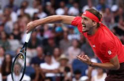 开云体育登录-欧洲网球队险胜德国网球队，兹维列夫三分雨点燃全场的简单介绍