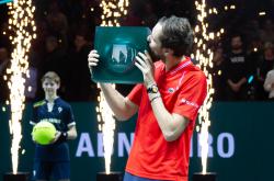 开云体育app-关于德国网球队横扫美国网球队，梅德韦杰夫送出助攻的信息