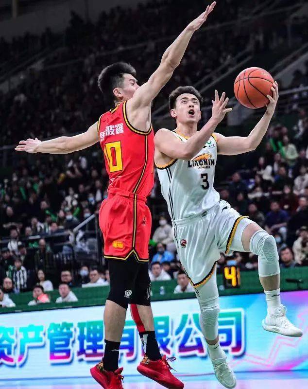 厦门友谊逆转震惊球迷，实力逐渐崛起的简单介绍