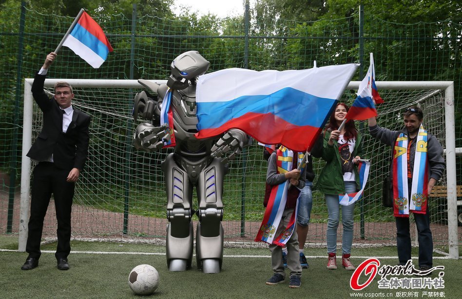 武装与装备：足球赛场上实力碰撞的简单介绍