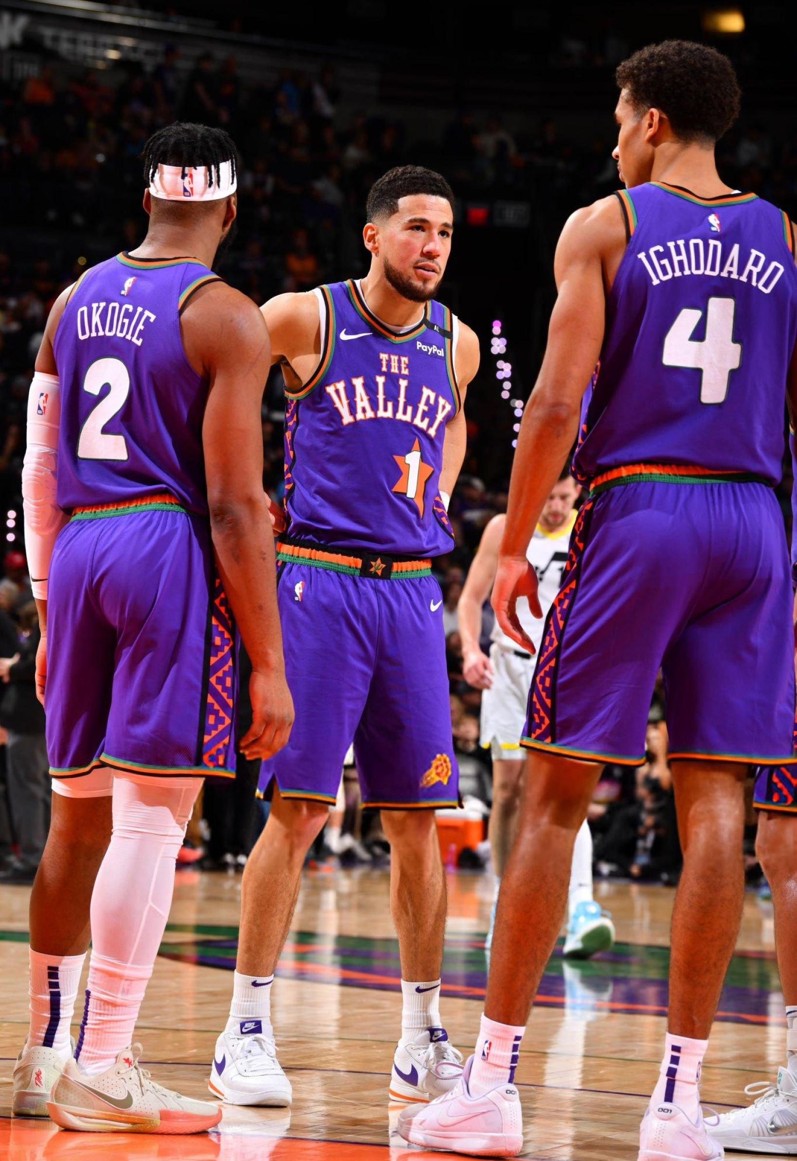 包含大胜！太阳客场逆转爵士克服不利取得胜利的词条