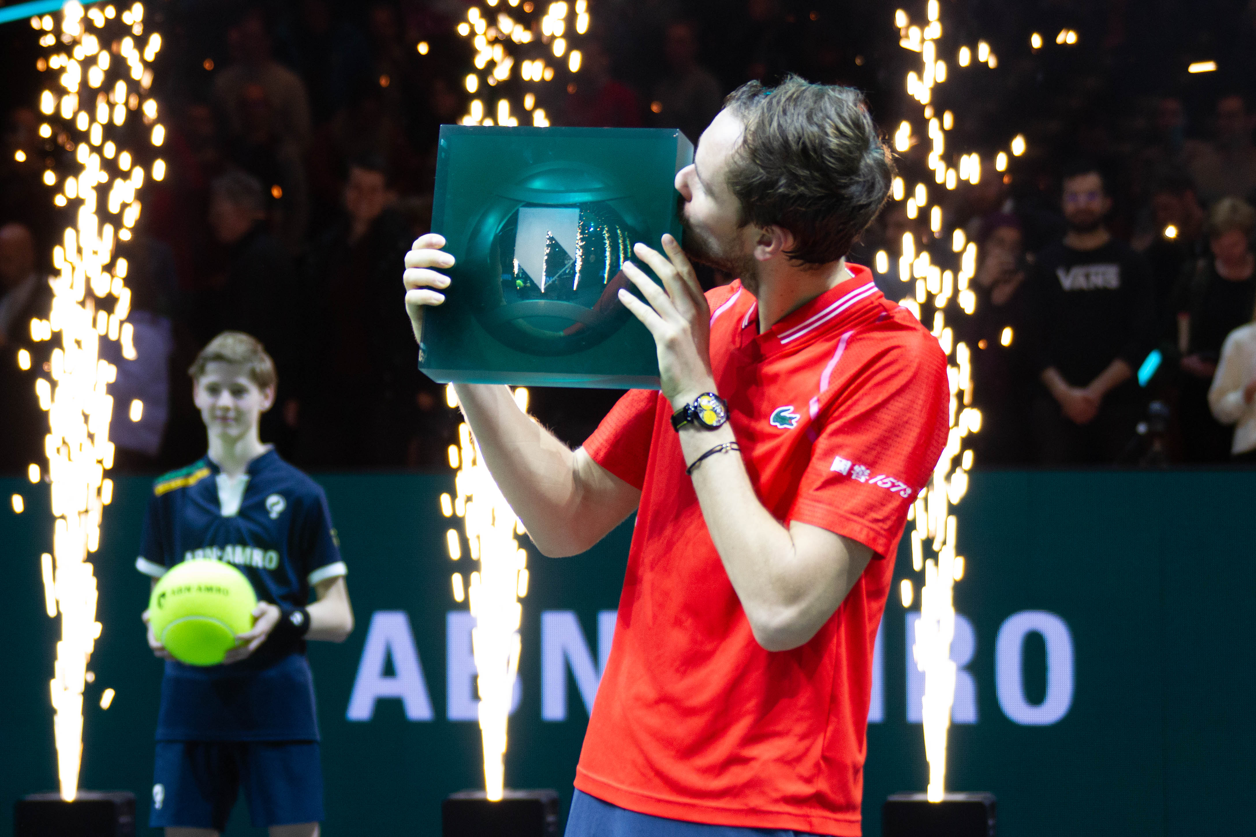 关于德国网球队横扫美国网球队，梅德韦杰夫送出助攻的信息