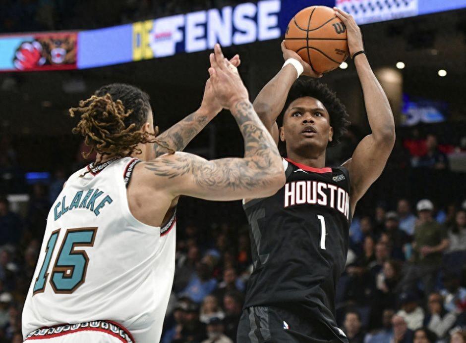 山东队完胜灰熊，范弗利特惊艳四座